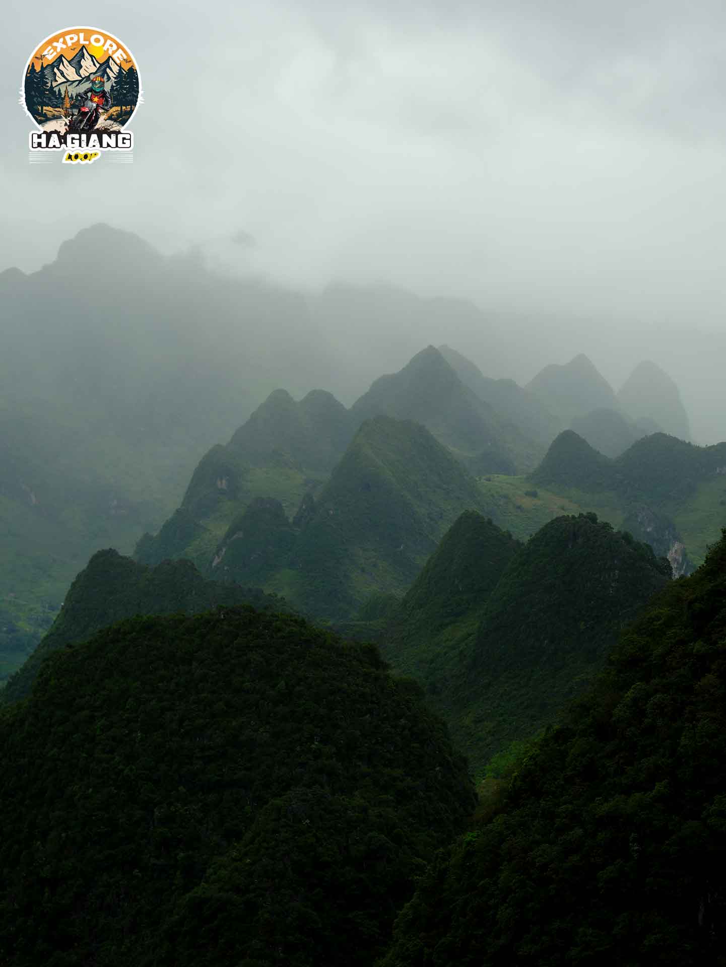  Winter in Ha Giang – Warm and Dreamy with Snowy Hues
